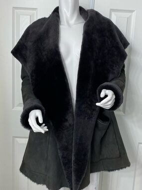 💯Lamb wool Vince Black Faux Shearling Teddy Coat with Hood